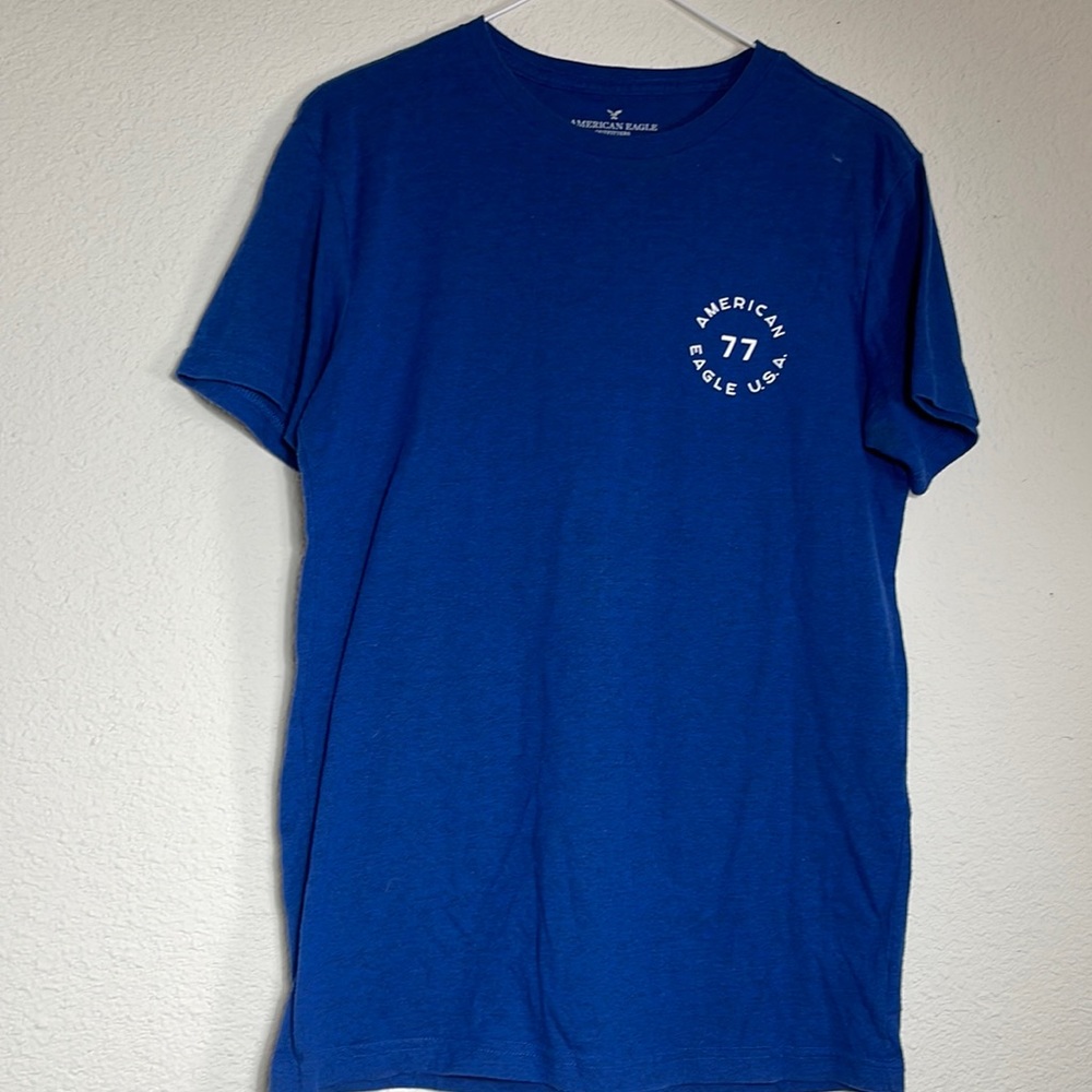 AMERICAN EAGLE SHORT SLEEVE SHIRT